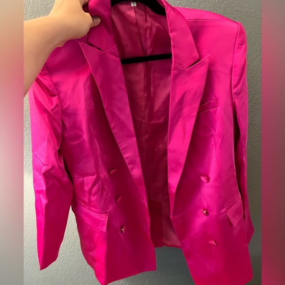 3 piece hot pink set, size 6-8 or L, fits more like a M, never worn - Picture 1 of 4